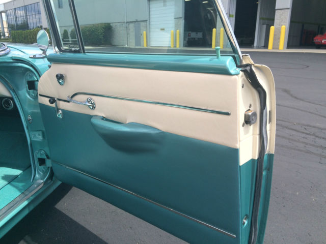 1955 Pontiac Safari - photo 11