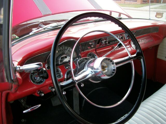1955 Pontiac Star Chief Convertible - photo 9