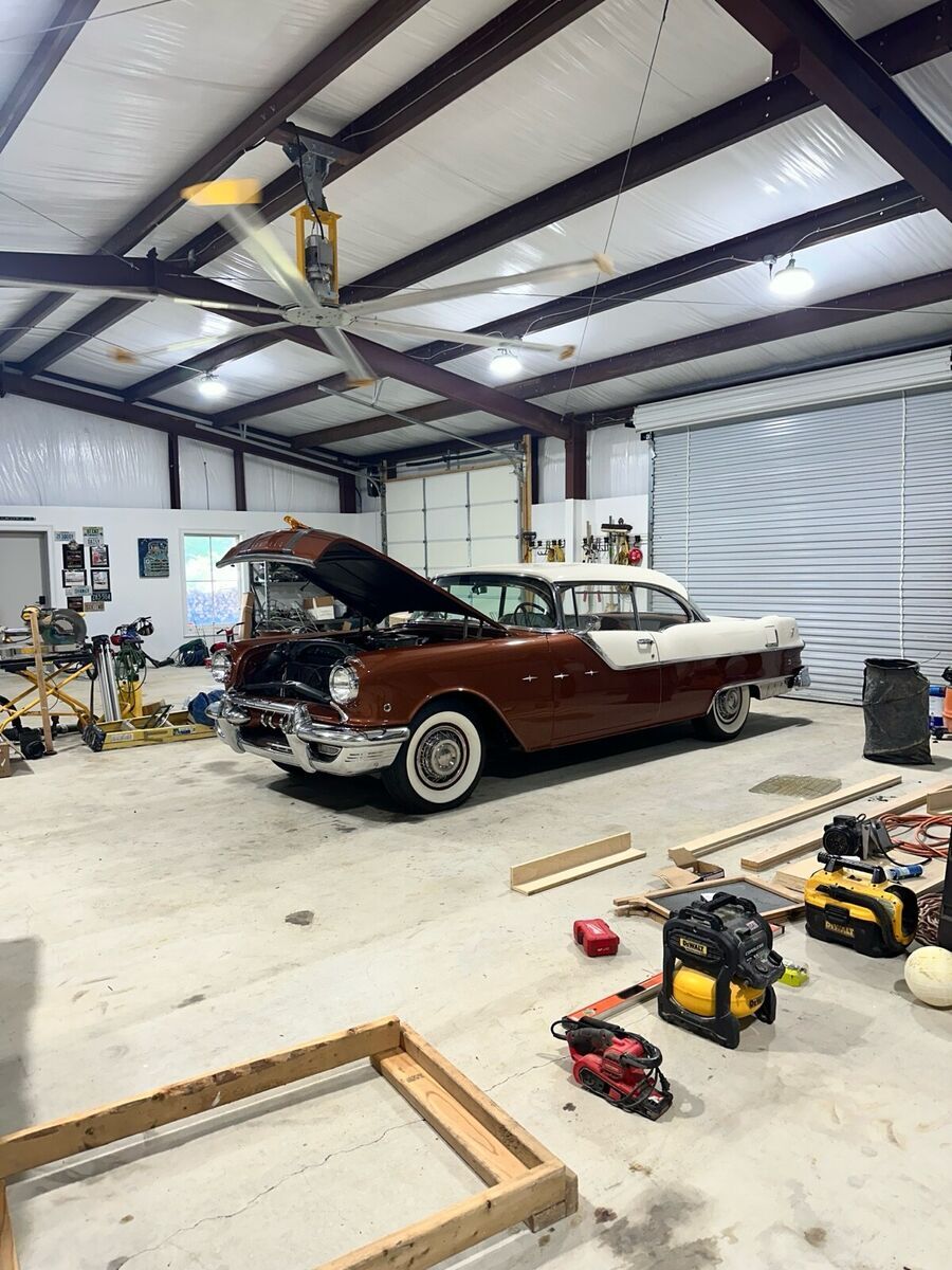 1955 Pontiac Super Chief - photo 2