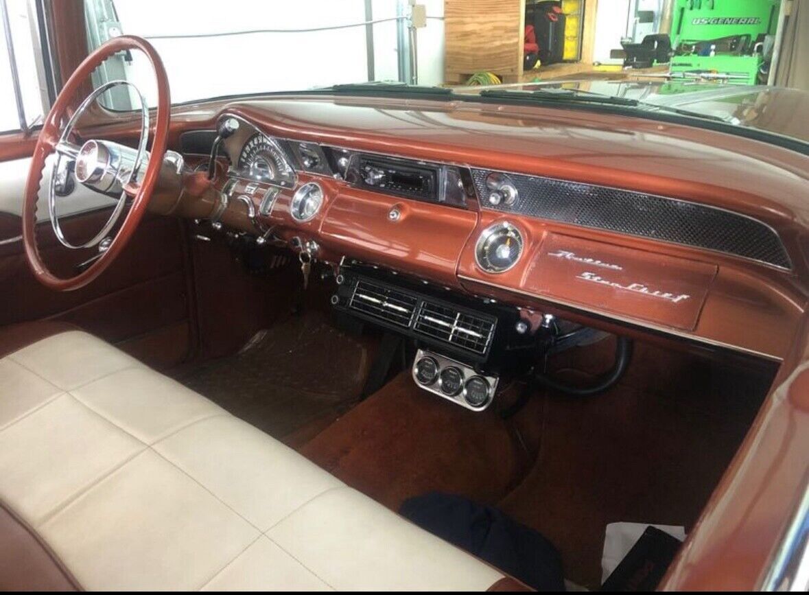 1955 Pontiac Super Chief - photo 6