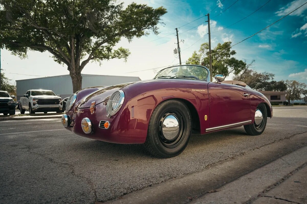 1955 Porsche 356 - photo 2