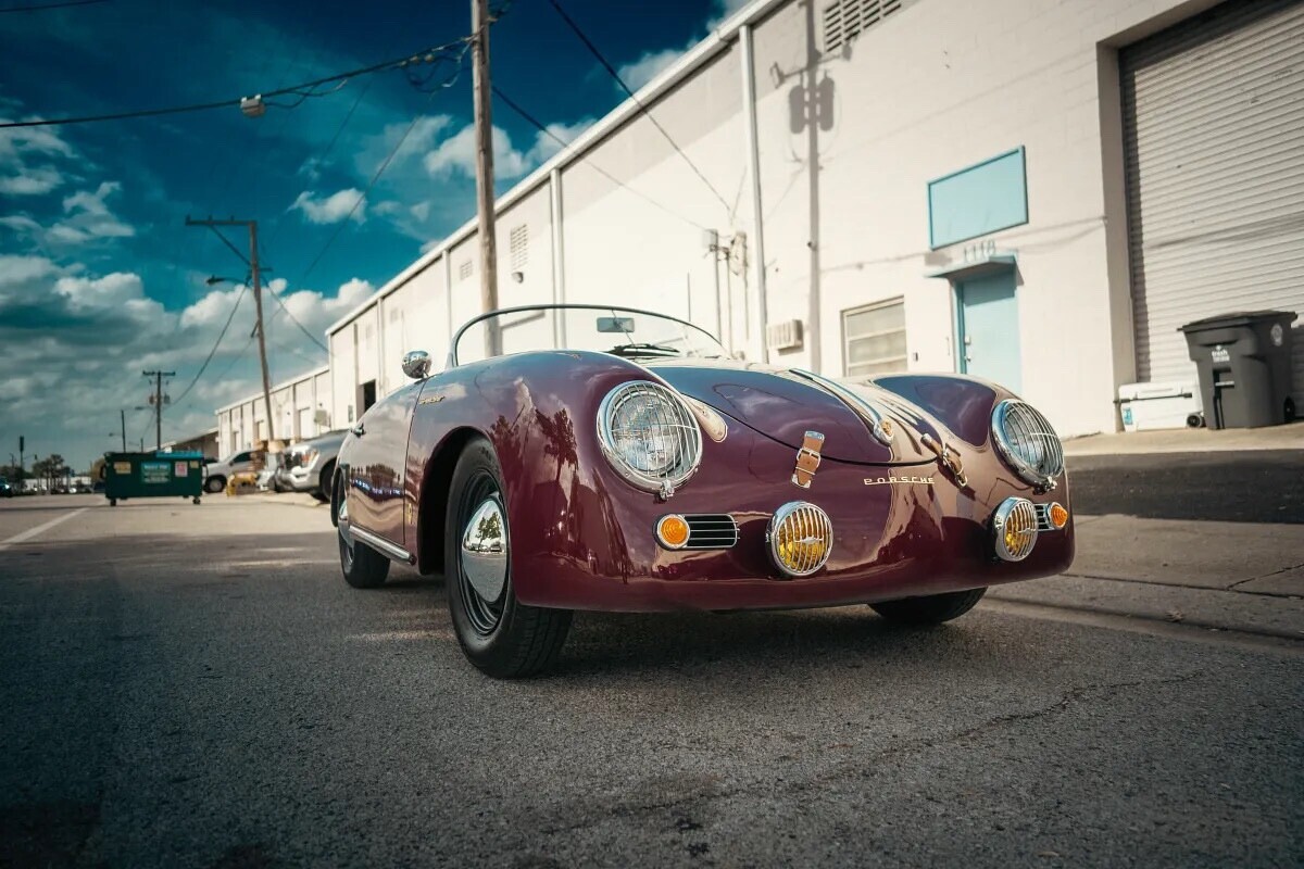1955 Porsche 356 - photo 6