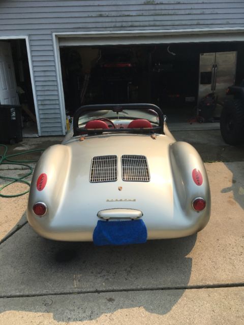 1955 Porsche 550 spyder Beck replica - photo 2