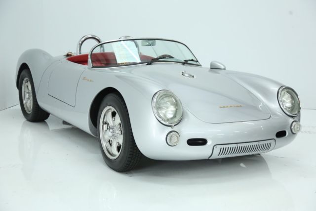 1955 Porsche 550 Spyder Convt - photo 2