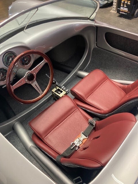 1955 Porsche 550A Spyder Porsche Spyder badging front, rear and side - photo 11