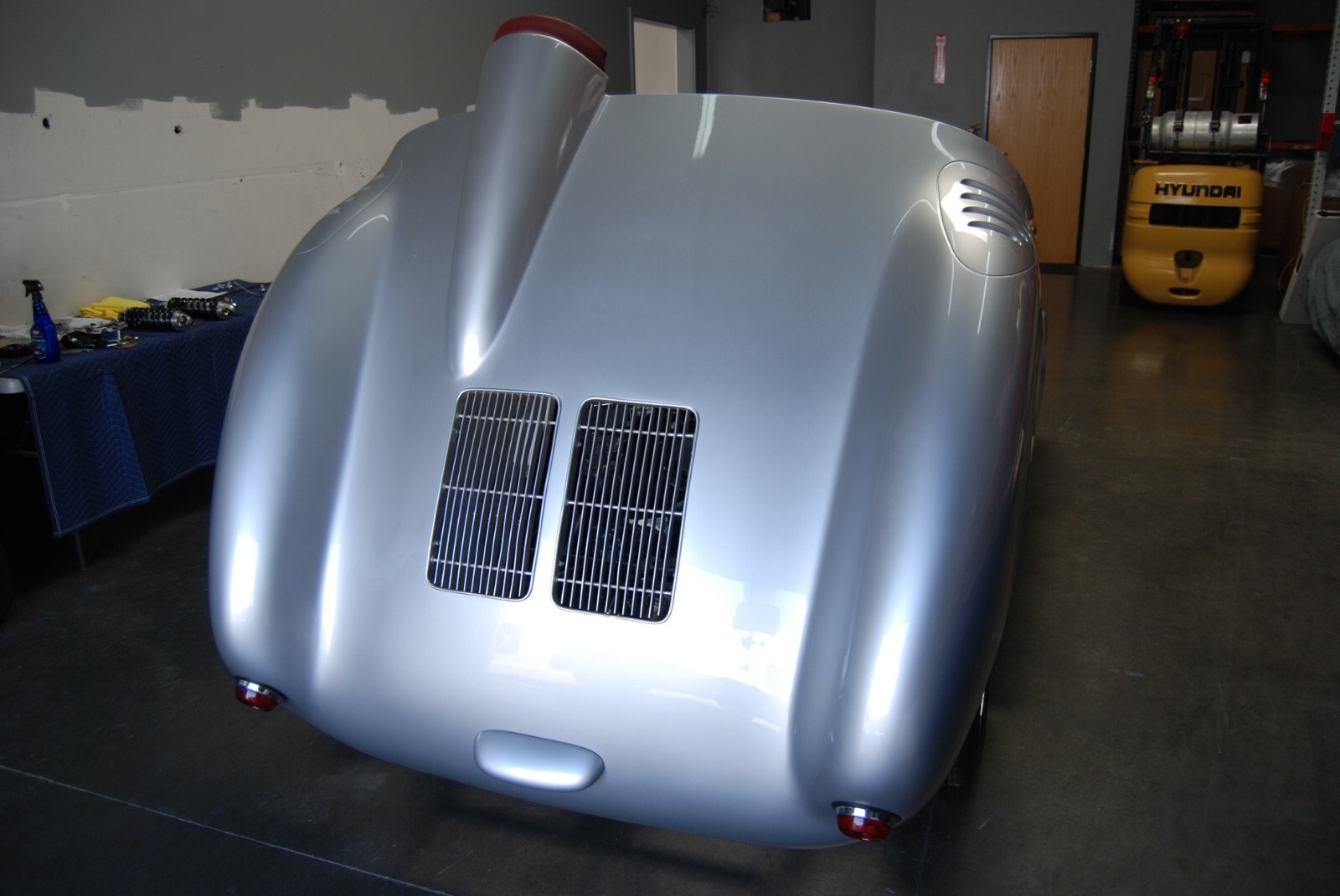 1955 Porsche 550A Spyder Porsche Spyder badging front, rear and side - photo 9