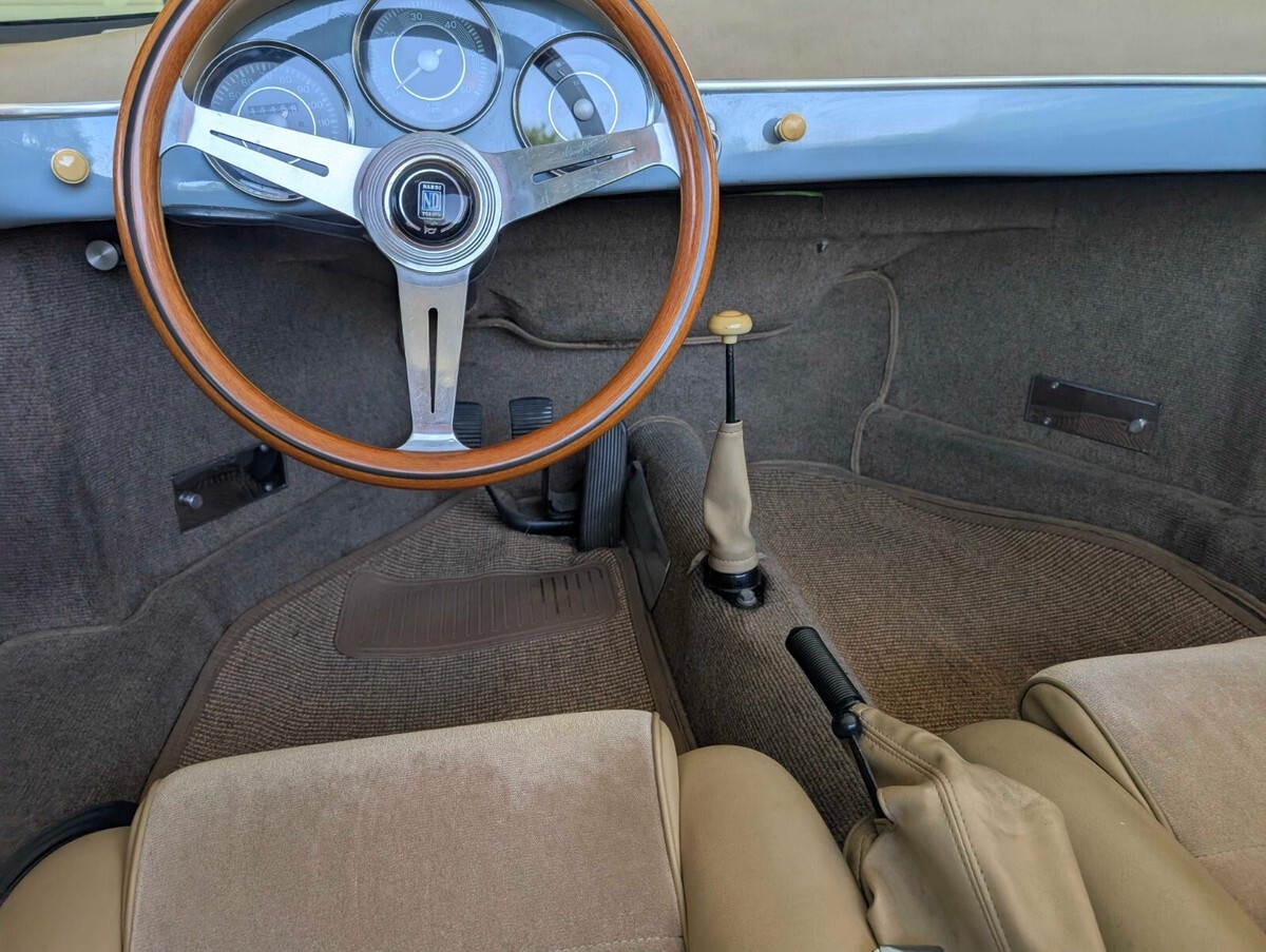 1955 Porsche 356 Speedster Replica - photo 10