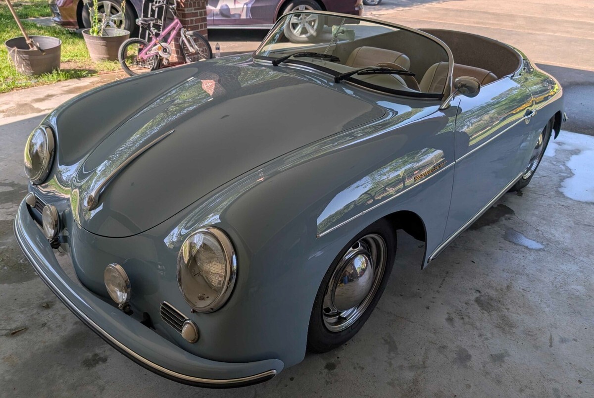 1955 Porsche 356 Speedster Replica - photo 2
