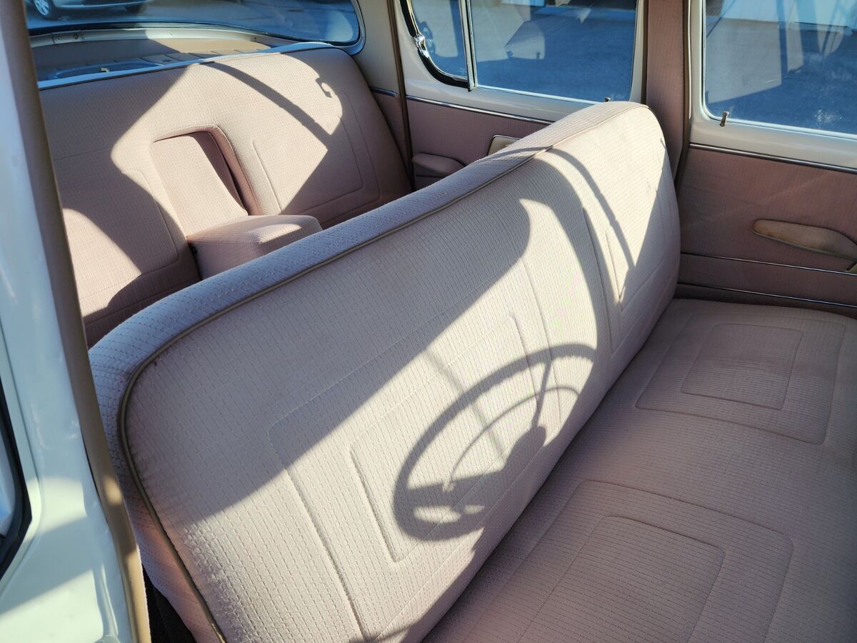 1955 Studebaker V-8 Sedan - photo 12
