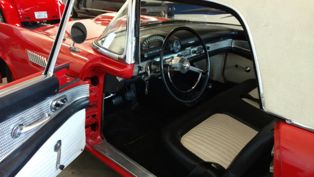 1955 Ford Thunderbird - photo 2