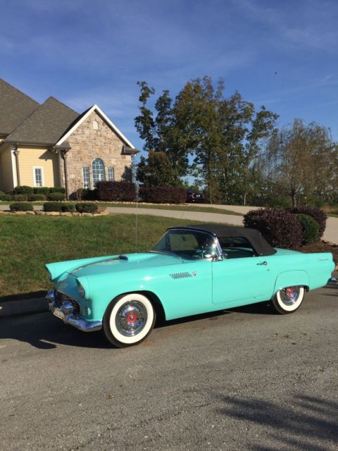1955 Thunderbird National Award Winner 1955 Ford Thunderbird