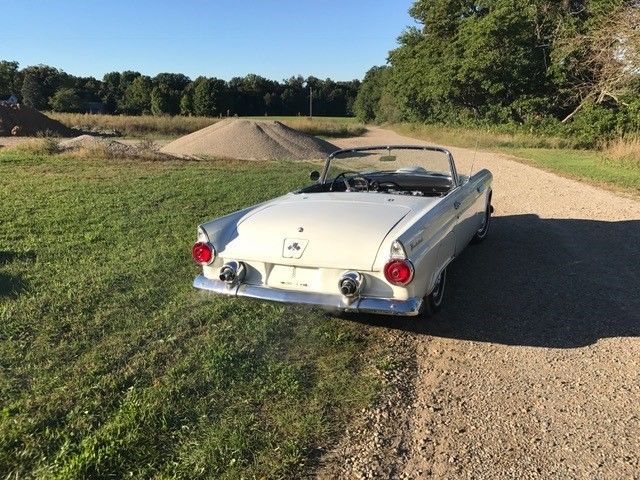 1955 Ford Thunderbird Convertible - photo 3