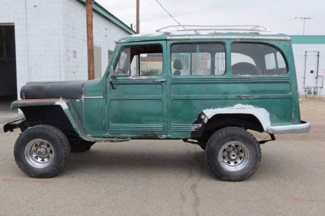 1955 Willys Wagoneer - photo 3