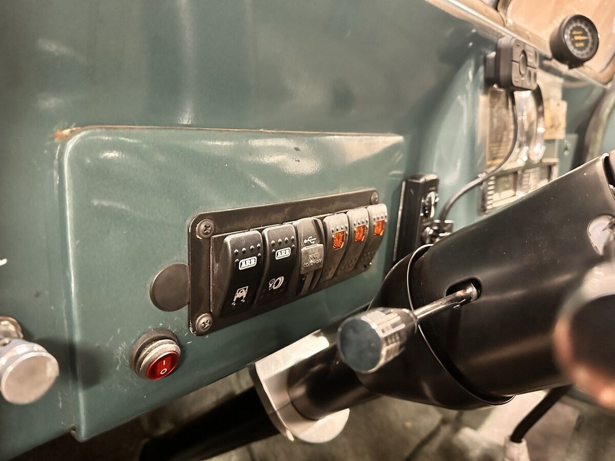 1955 Willys Wagon - photo 9
