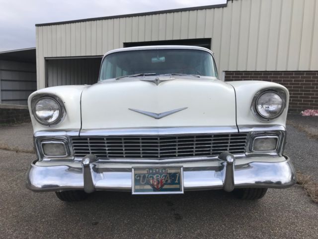 1956 Chevrolet Nomad - photo 2