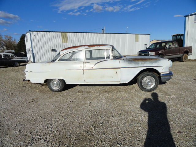 1956 Pontiac Other Chieftain - photo 4