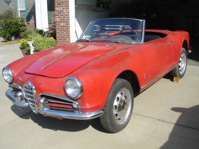 1956 Alfa Romeo Giulietta Spider 1495-00101 101st car off the assembly line 1956 Alfa Romeo Giulietta