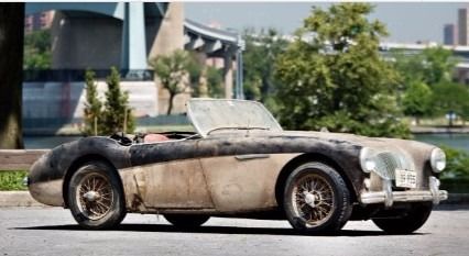 1956 Austin Healey 100-4 0 Black with White 1956 Austin Healey 100-4