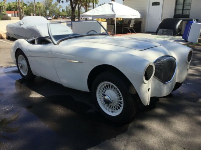 1956 Austin Healey 100 BN2 convertible - photo 4