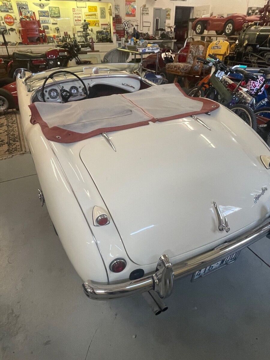 1956 Austin-Healey 100 red - photo 4