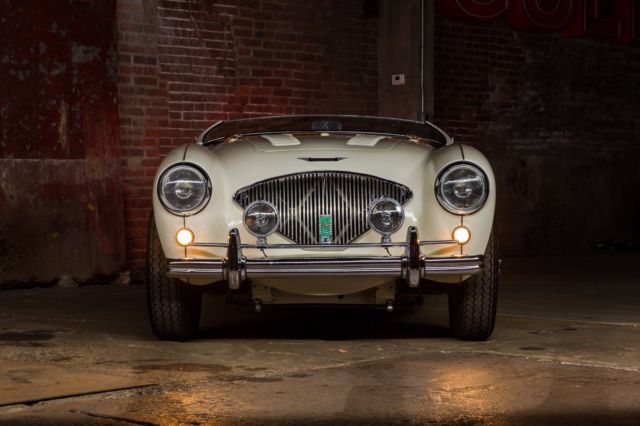 1956 Austin Healey 100M - photo 3