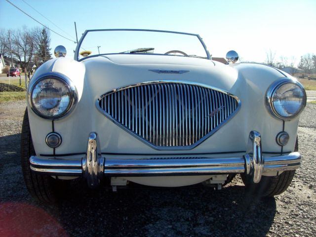 1956 AUSTIN HEALY 100-4 BN2 RESTORED 1956 Austin Healey BN2 2 DOOR