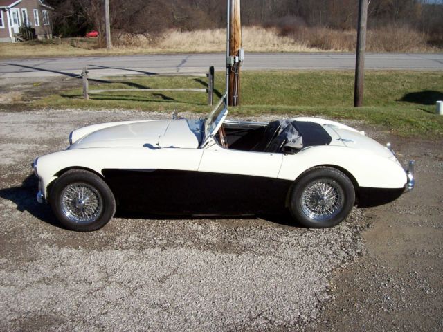 1956 Austin Healey BN2 2 DOOR - photo 2