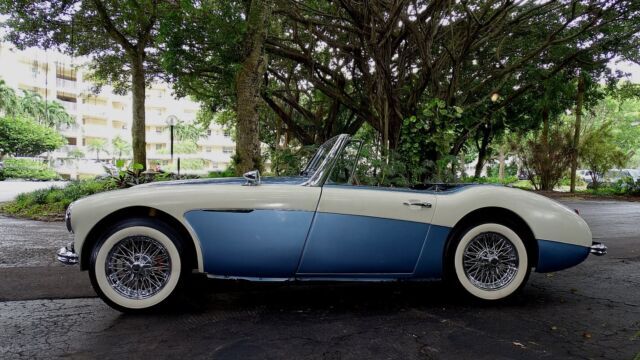 1956 AUSTIN HEALY 3000 MK III REPLICA BUILT BY RARE REPLICATOR ON FORD FORMAT 1986 Replica/Kit Makes MK III