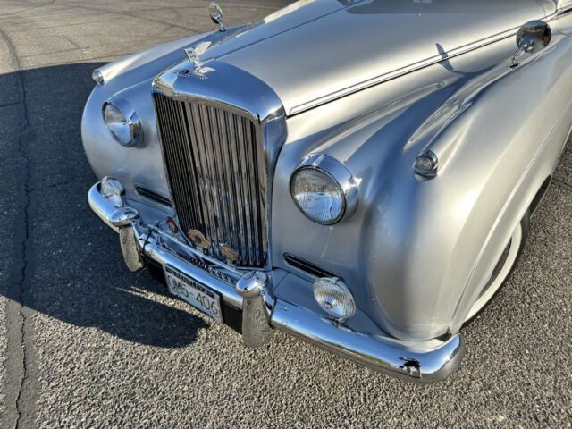 1956 Bentley S1 Saloon - photo 11
