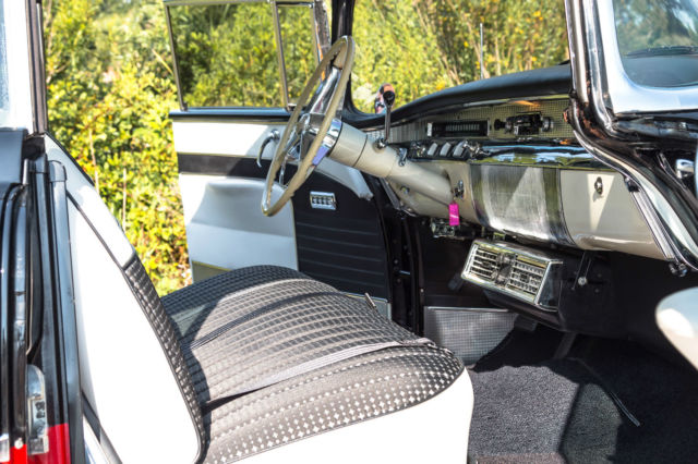 1956 Buick Roadmaster Base Sedan 4-Door - photo 3