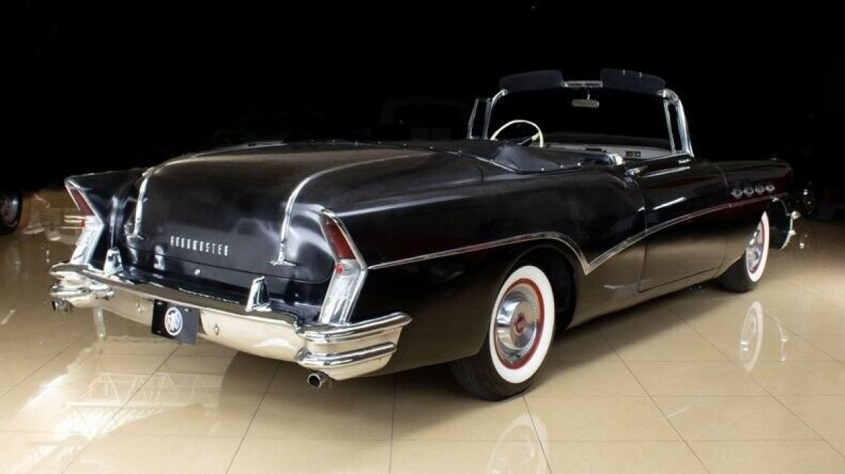 1956 Buick Roadmaster Convertible - photo 4