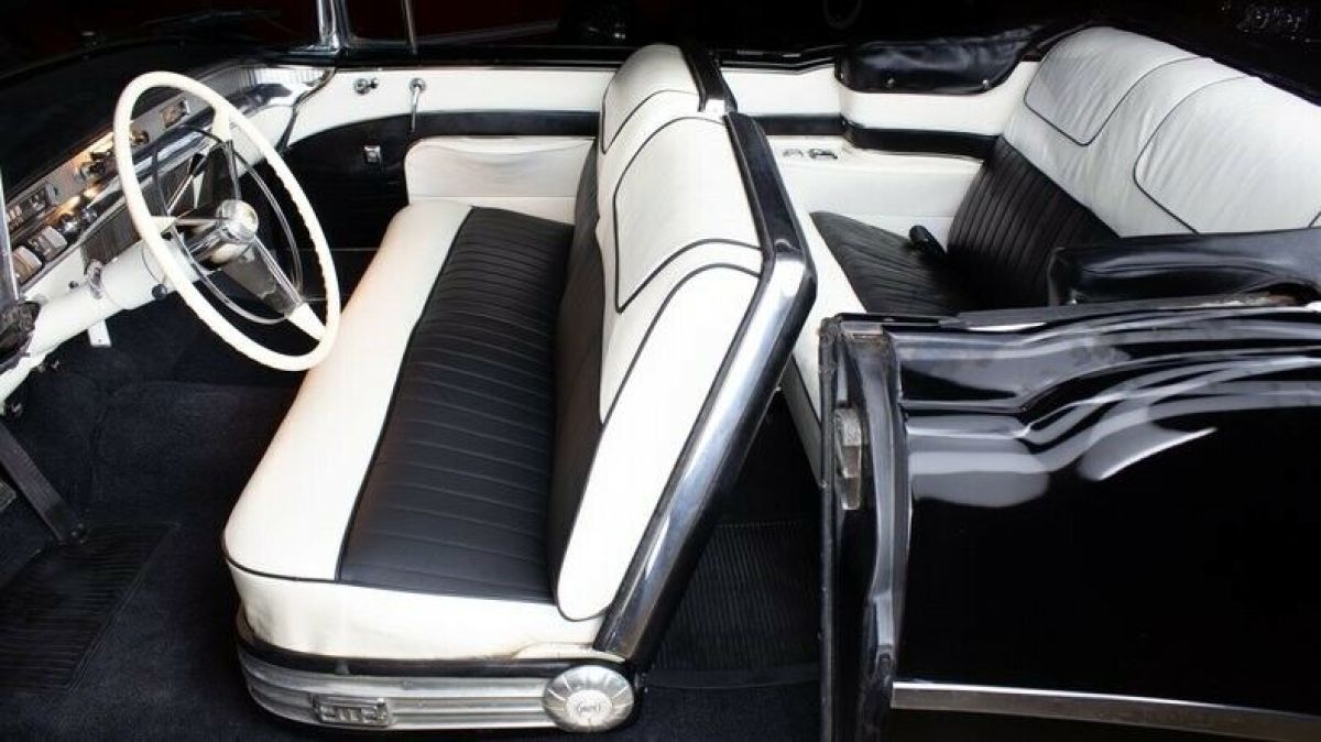 1956 Buick Roadmaster Convertible - photo 7