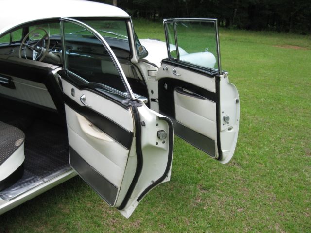 1956 Buick Roadmaster 4 door HT - photo 8