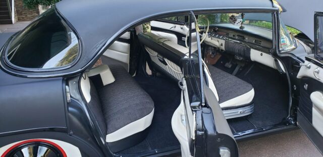 1956 Buick Roadmaster Riviera - photo 9