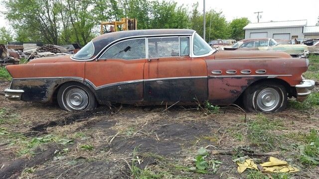 1956 Buick Roadmaster 4dr Hardtop - photo 3