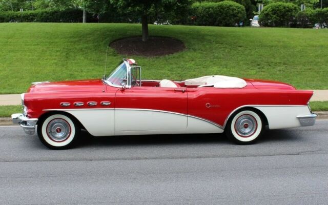 1956 Buick Super Convertible - photo 2