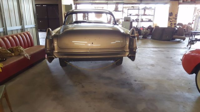 1956 Cadillac Fleetwood hardtop - photo 2