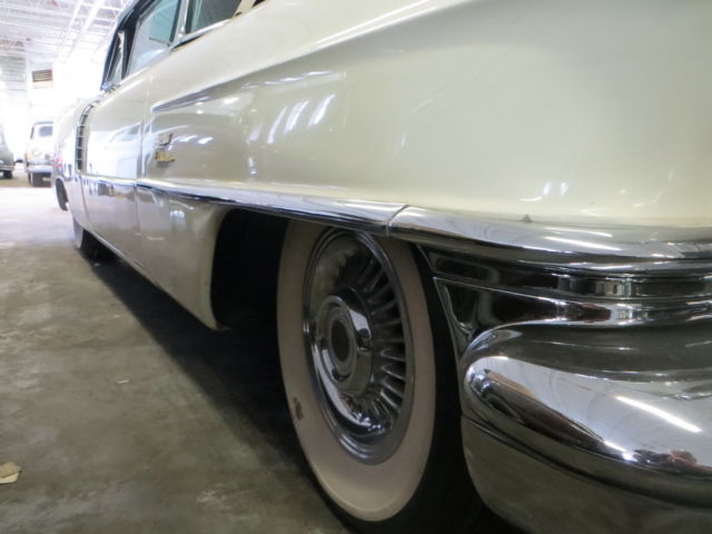 1956 Cadillac Eldorado Biarritz - photo 3