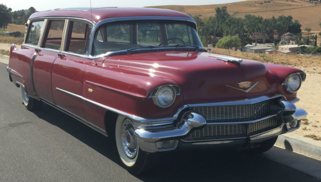 1956 Cadillac 12 passenger Wagon built for the Hotel - photo 2