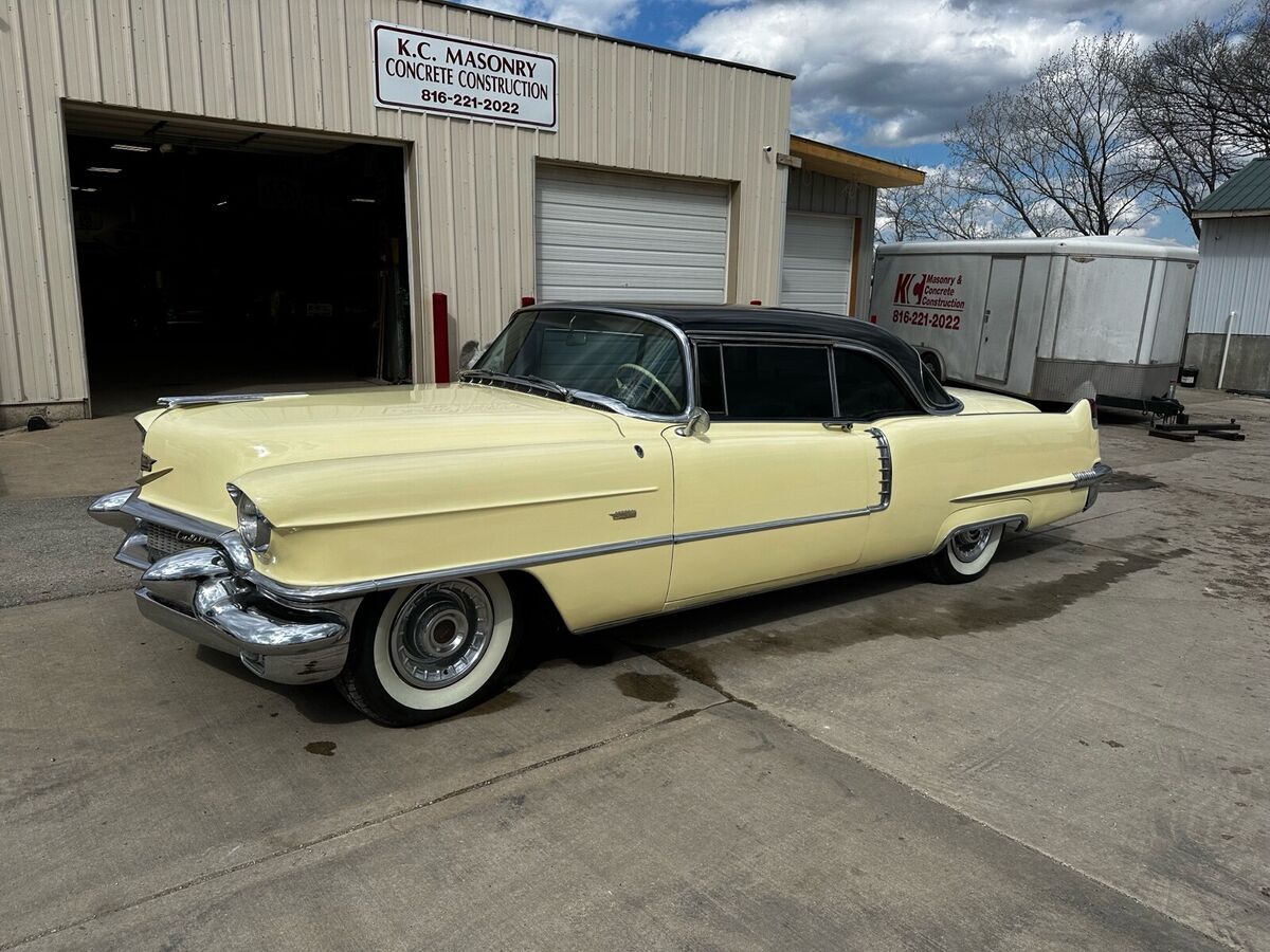1956 Cadillac DeVille - photo 2