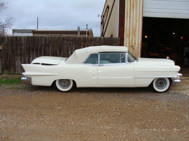 1956 Cadillac Eldorado ELDORADO BIARRITZ - photo 2