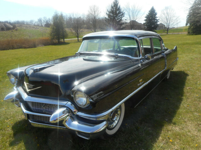 1956 Cadillac Fleetwood - photo 2