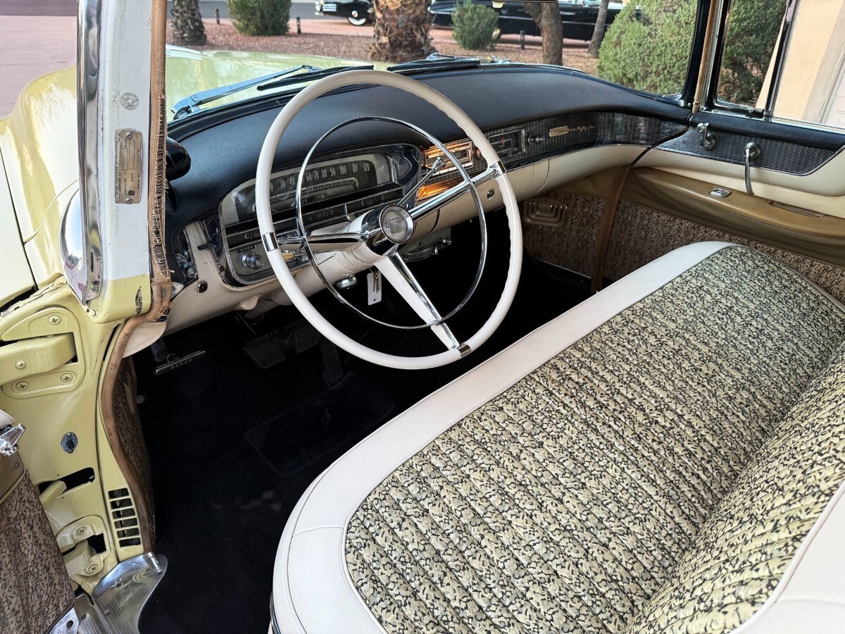 1956 Cadillac Fleetwood - photo 12