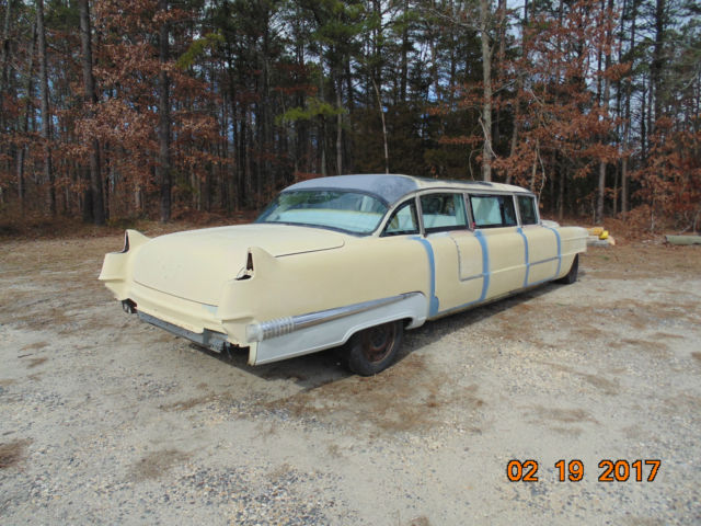 1956 Cadillac Fleetwood Limousine - photo 3