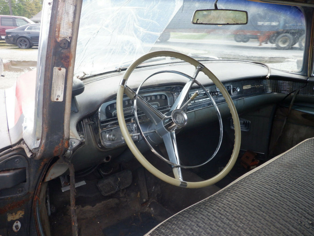 1956 Cadillac Fleetwood - photo 12