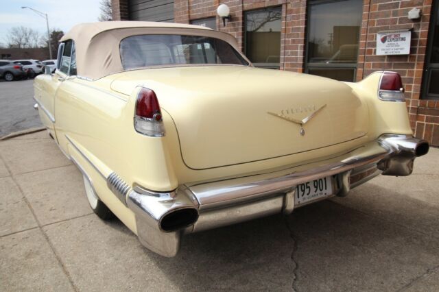 1956 Cadillac Series 62 Convertible - photo 4