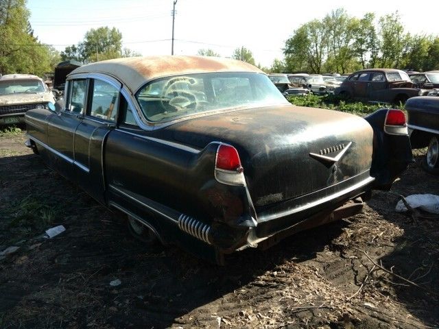 1956 Cadillac DeVille Sedan - photo 4