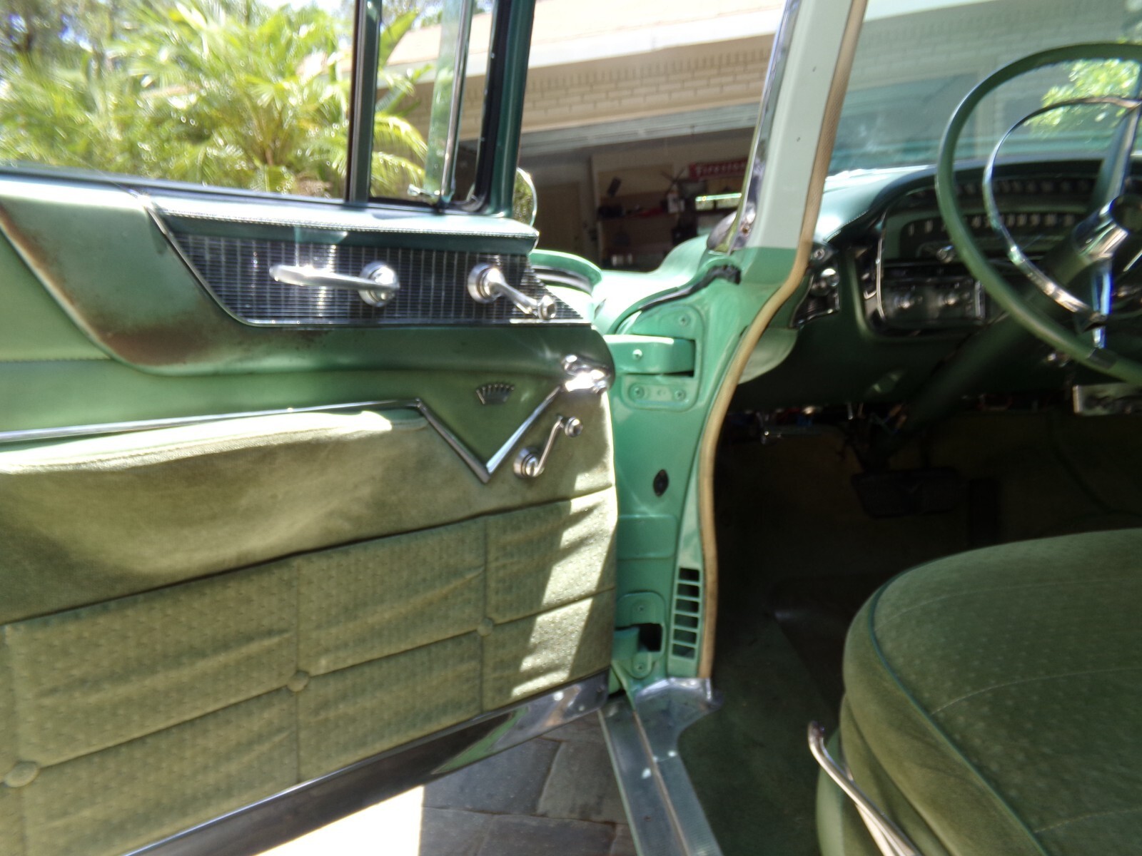 1956 Cadillac Brougham - photo 12