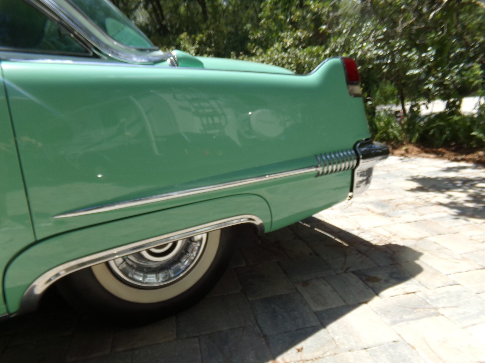 1956 Cadillac Brougham - photo 3