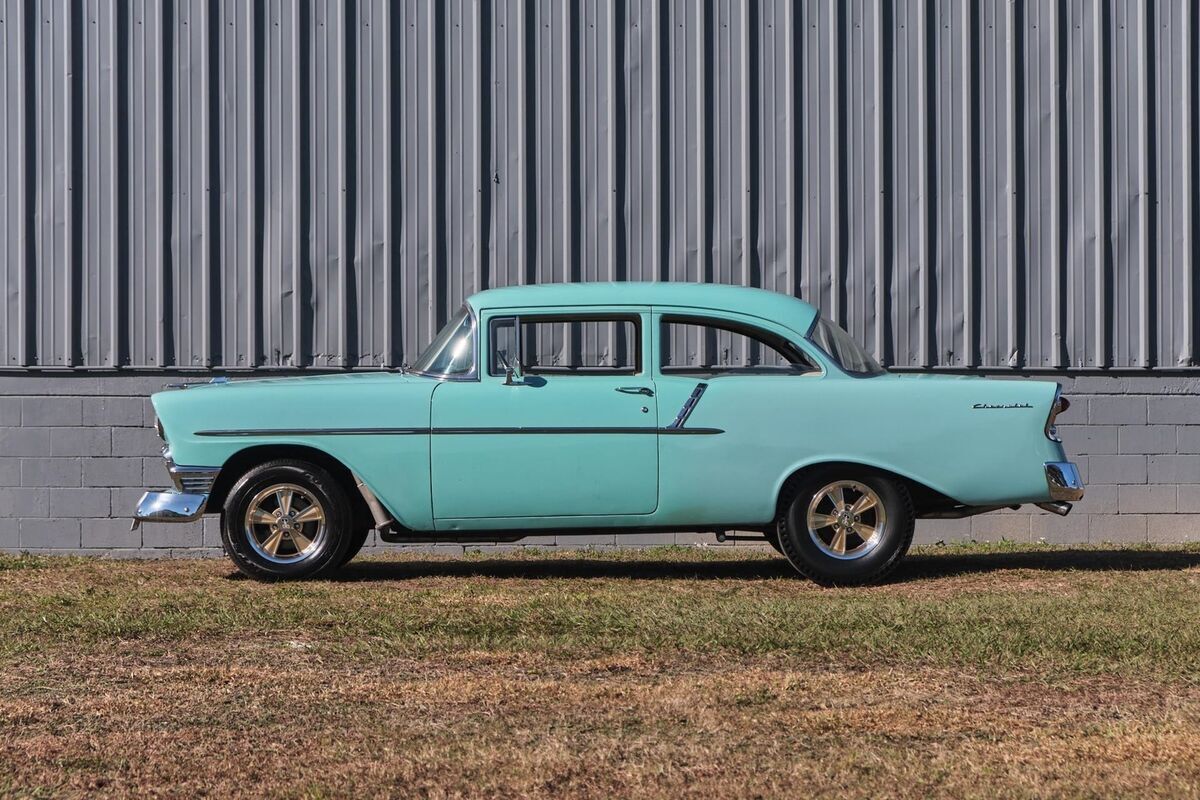 1956 Chevrolet Bel Air/150/210 4 Speed with Hurst Wheels - photo 2